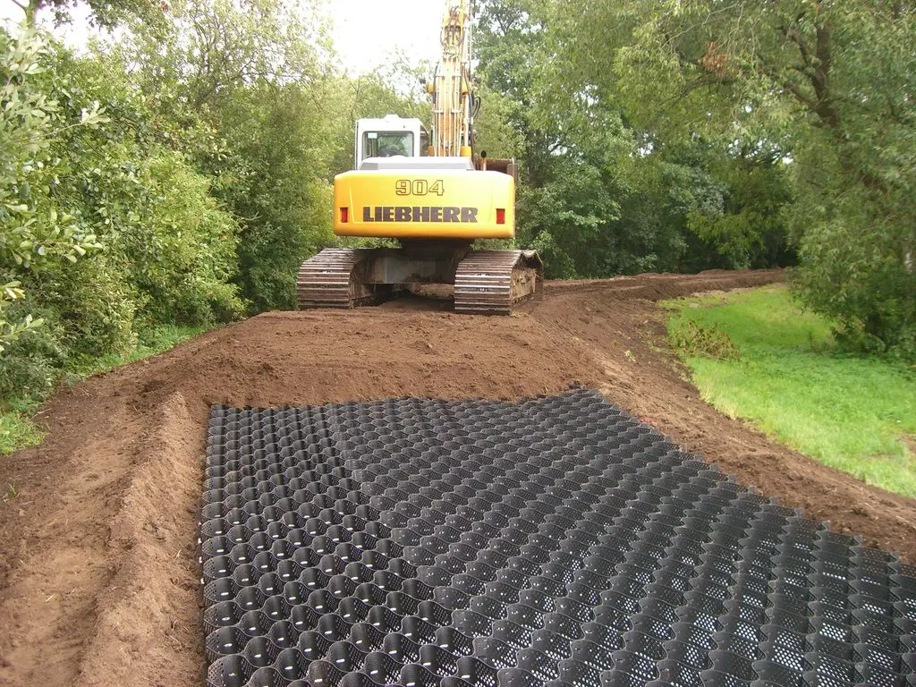 Hệ thống vật liệu lưới sỏi HDPE Đường lái xe Geocell kết cấu Để tăng cường đường 7