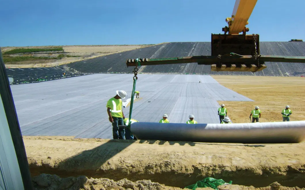 Bentonite Composite Waterproof Blanket Liner đất sét Geosynthetic Bentonite Blanket Liner đất sét Geosynthetic 11