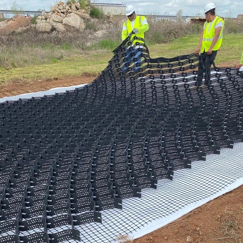 Đá đen ổn định lưới đất HDPE Geocell nhà máy Đá ổn định cho đường lái xe tường chống