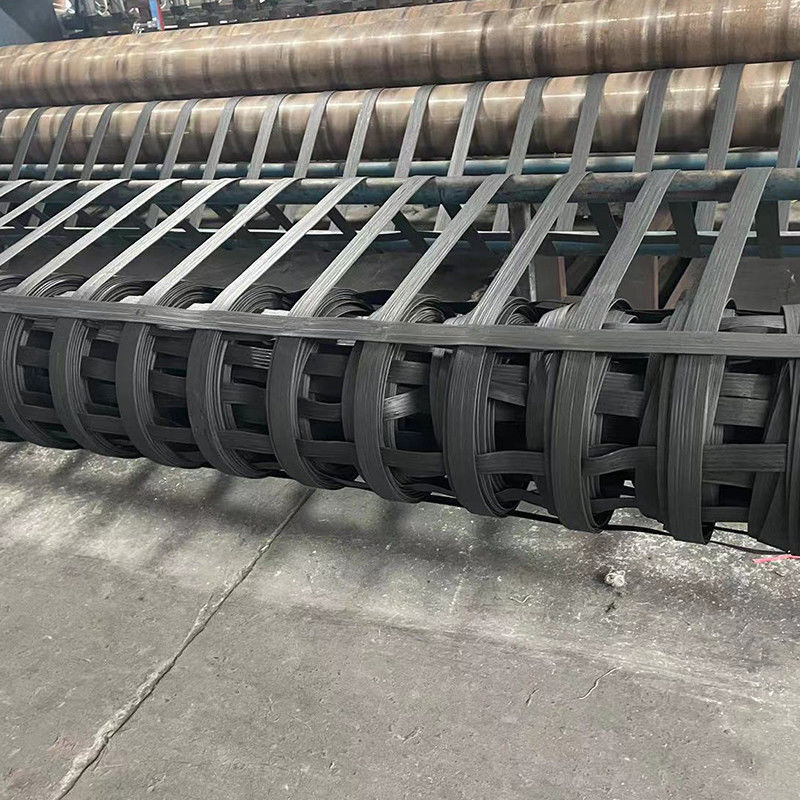 Giao lưới nhựa cáp gia cố độ bền cao Polyester Bixial Giao lưới nhựa Giao lưới nhựa để xây dựng đường bộ