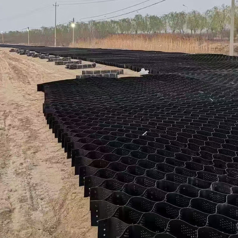 Hệ thống giam giữ tế bào cao kết cấu Honeycomb HDPE Geocell cho đường nền tảng Bảo vệ sườn bãi đậu xe Đường lái xe Bức tường giữ
