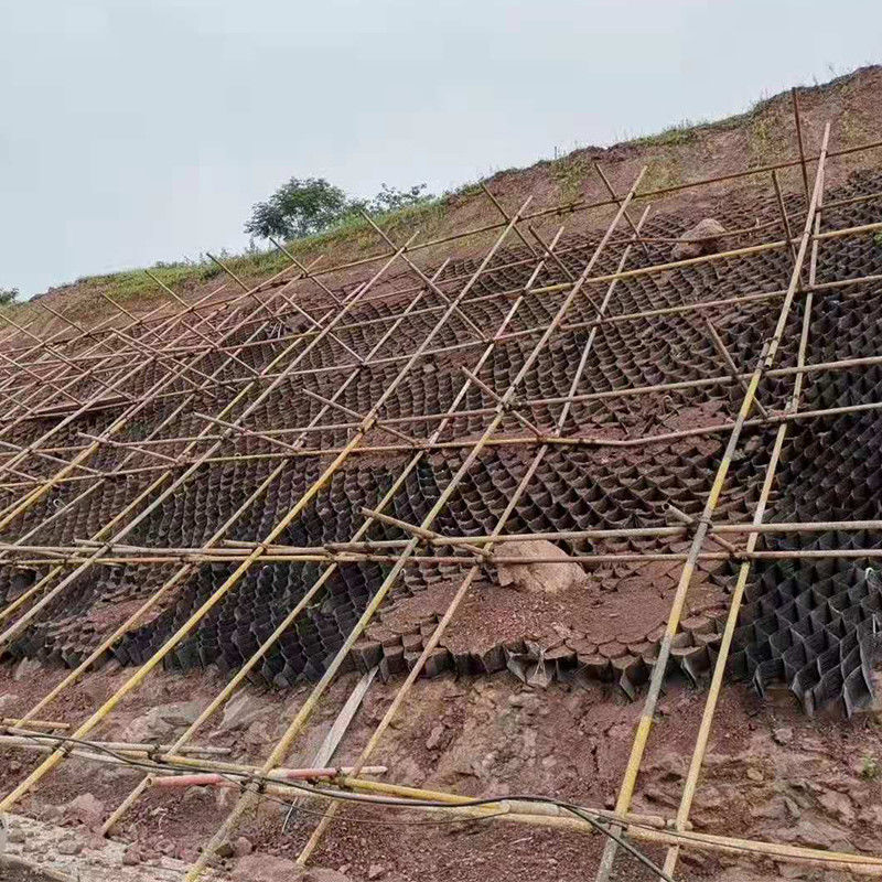 Hệ thống tăng cường mặt đất Hệ thống tế bào Geocell Hệ thống lưới mộ HDPE / PP Geocell cho đường