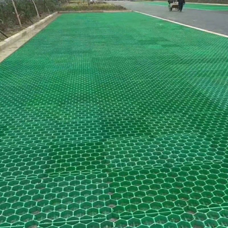 Đường dọc cỏ thông thấm với lưới sỏi nặng Đường dọc cỏ bằng nhựa HDPE cho đường lái
