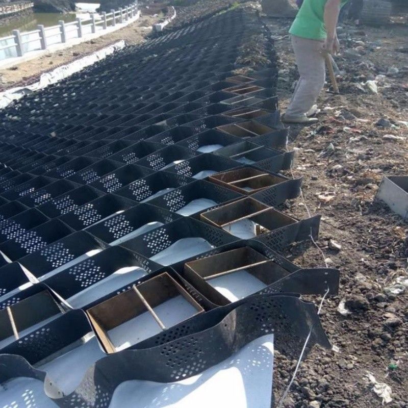 250mm 75mm 100mm 150mm Hdpe Geocell kết cấu cao HDPE Chăm mật ong lưới sỏi nhựa Geocell trực tiếp giá nhà máy