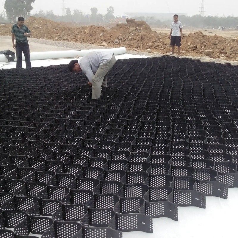 250mm 75mm 100mm 150mm Hdpe Geocell kết cấu cao HDPE Chăm mật ong lưới sỏi nhựa Geocell trực tiếp giá nhà máy