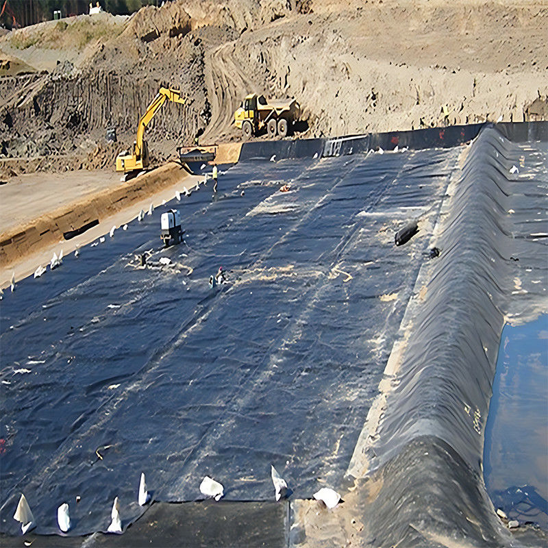 HDPE Geomembrane Pond Liner 1.0mm Độ dày Với 100% Vật liệu nguyên chất cho kênh nước