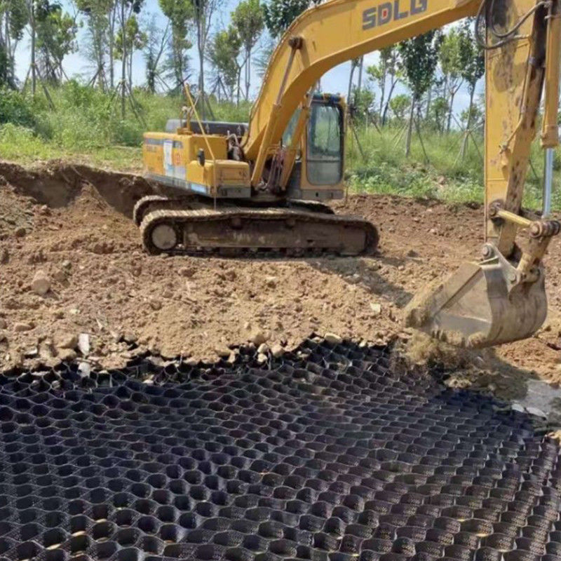 Có kết cấu với các lỗ Hệ thống giam cầm tế bào cao Honeycomb HDPE Geocell cho đường nền tảng Bảo vệ dốc bãi đậu xe Đường lái xe Bức tường giữ