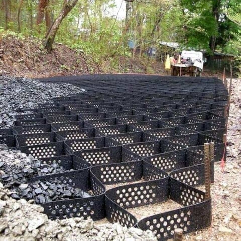 Được kết cấu với lỗ HDPE Geocell Hệ thống giam giữ tế bào cao Honeycomb HDPE Geocell cho đường nền tảng Bảo vệ sườn bãi đậu xe Đường cống